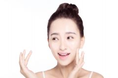 洗面奶加白糖洗臉好嗎？洗面奶加白糖洗臉有什么好處？[圖]