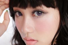 戴美瞳眼睛紅了怎么辦？美瞳戴的眼睛紅怎么辦？[圖]