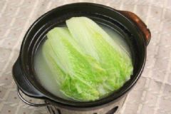 吃大白菜可以治療哪些疾?。看蟀撞司哂心男┕πё饔?？[圖]