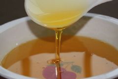用茶油涂臉有什么好處？茶油涂臉的功效？[圖]