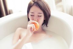 用什么洗澡可以美白？用什么洗澡美白全身？[圖]