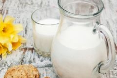 喝脫脂牛奶會(huì)發(fā)胖嗎？脫脂牛奶的熱量是多少？[圖]