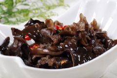 女性貧血要常吃哪些食物補血？吃哪些食物可以預(yù)防貧血？[圖]