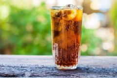 碳酸飲料會發(fā)胖嗎？喝碳酸飲料會胖嗎？[圖]