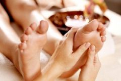如何按摩腳底減肥？按摩腳底減肥的方法是什么？[圖]