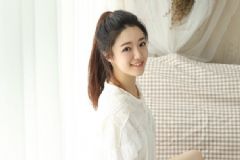 隔離霜能涂在眼部嗎？隔離霜可以涂在眼睛周圍嗎？[多圖]