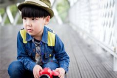 錯(cuò)誤的性教育有哪些危害？性教育誤區(qū)會(huì)導(dǎo)致哪些危害？[圖]
