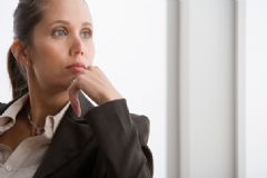 哪些行為會(huì)是性騷擾？性騷擾會(huì)發(fā)生在哪些地方？[圖]