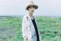 BB霜用手還是用海綿？BB霜用什么涂比較好？[多圖]