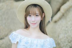 胸部一大一小怎么回事？乳房不對(duì)稱(chēng)怎么辦？[圖]