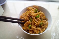 老年人吃醬油怎么吃？哪些人不適合吃醬油？[圖]