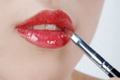 涂口紅用的刷子叫什么？涂口紅用的刷子是啥？[多圖]