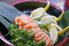 腎結(jié)石患者能喝啤酒嗎？腎結(jié)石不能吃什么食物呢？[圖]