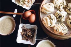 胡蘿卜炒蛋可以預(yù)防卵巢癌嗎？吃什么食物可以預(yù)防卵巢癌呢？[圖]