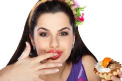 口紅吃飯的時(shí)候怎么辦？涂口紅吃飯?jiān)趺崔k？[多圖]