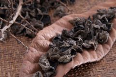 吃木耳會(huì)變黑嗎？吃黑木耳會(huì)不會(huì)變黑？[多圖]
