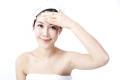 絲瓜水能卸妝嗎？絲瓜水能當(dāng)卸妝液嗎？[多圖]