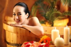 用什么洗澡可以美白全身？用什么洗澡可以變白？[多圖]
