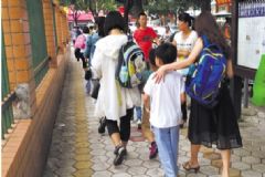 怎么對(duì)幼兒園的寶寶性教育？怎么給幼兒園寶寶講性教育？[多圖]