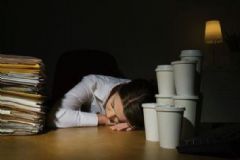 熬夜猝死真的不是開玩笑，熬夜后怎么調理最好？[多圖]