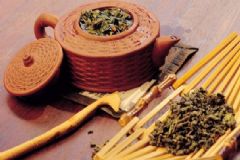 隔夜茶葉渣可以泡澡嗎？茶葉渣可以用來做面膜嗎？[圖]