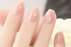 指甲上有白點(diǎn)吃什么好？指甲上有白點(diǎn)是什么原因?qū)е?？[圖]