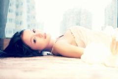 乳房生理性脹痛的原因都有哪些？生理性乳房脹痛該怎么辦？[圖]