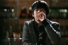 酒精肝飲食要注意哪些？酒精肝對身體有什么壞處？[圖]