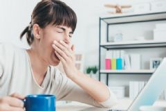 打哈欠喉嚨痛怎么回事？為什么打哈欠喉嚨痛？[圖]