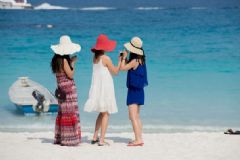 18歲女生可以單獨(dú)旅行嗎？18歲女生單獨(dú)去旅行安全嗎？[圖]
