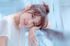 如何鑒別黑色素瘤？黑色素瘤需要做什么檢查？[圖]