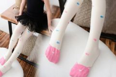 高一女生穿絲襪合適嗎？高一女孩穿絲襪好看嗎？[圖]