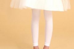 11歲女生能穿絲襪嗎？11歲女孩穿絲襪正常嗎？[圖]