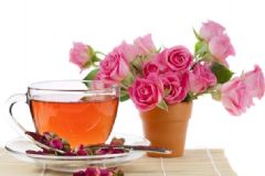 女人喝玫瑰花茶有什么好處？女人喝玫瑰茶的好處有哪些？[圖]