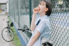 背總是駝著怎么辦？怎樣可以治療駝背？[圖]