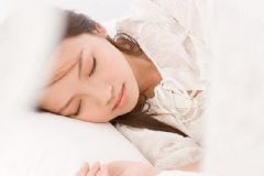 早孕反應(yīng)最早什么時(shí)候開(kāi)始？什么時(shí)候開(kāi)始早孕反應(yīng)？[圖]