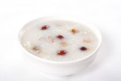 女性冬季補(bǔ)氣血吃什么好？女性冬季補(bǔ)氣血飲食有哪些？[圖]