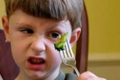孩子偏食挑食該怎么辦？如何讓孩子營養(yǎng)均衡？[圖]