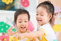 小孩牙不整齊怎么辦？小孩牙不整齊可以矯正嗎？[圖]