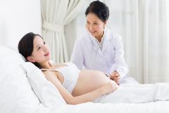預(yù)產(chǎn)期推遲的原因有哪些？預(yù)產(chǎn)期推遲有哪些注意事項(xiàng)？[圖]