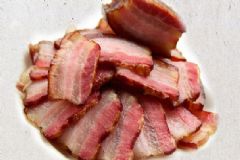 老年人能不能吃熏肉呢？熏肉有哪些營養(yǎng)價值？[圖]