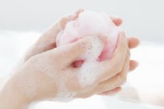 女生來月經(jīng)可以洗澡嗎？女生經(jīng)期能洗澡嗎？[多圖]
