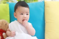 輔食添加順序及做法是什么？怎么給嬰兒添加輔食？[圖]