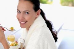 女性患有乳腺增生怎么辦？患有乳腺增生吃什么好？[圖]