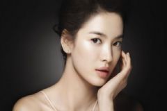 女性臉色蒼白是怎么回事？女性臉色蒼白吃什么好？[圖]