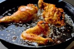 常吃哪些食物易患肝癌？容易誘發(fā)肝癌的食物有哪些？[圖]