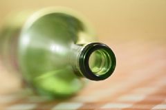 如何預防食道癌？引發(fā)食道癌的飲食習慣有哪些？[圖]