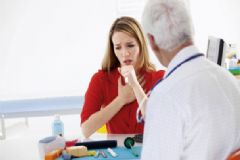 鼻息肉時間長了會癌變嗎？鼻息肉是不是一定要切除？[圖]