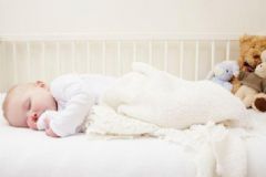 一歲以內(nèi)寶寶發(fā)育指標(biāo)是怎樣的？一歲以內(nèi)寶寶生長(zhǎng)發(fā)育指標(biāo)？[圖]