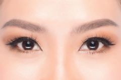 怎樣能讓眼睛變大？眼睛變大的方法有哪些？[圖]